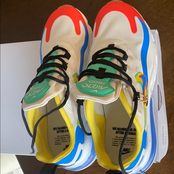 Women’s Airmax 270 React “Legend of Her” - Picture 4 of 4